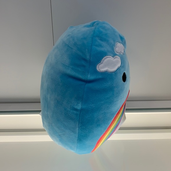 Vera the rainbow 8” Squishmallow! - Picture 4 of 7